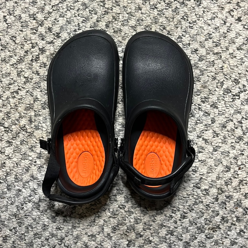 Non slip work crocs